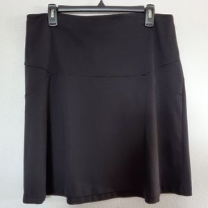 EUC Jaclyn Smith black skirt